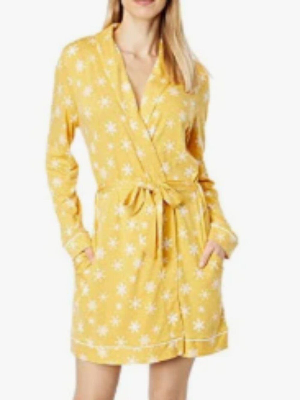 Cosabella Size medium ski trip snowflake print belted robe